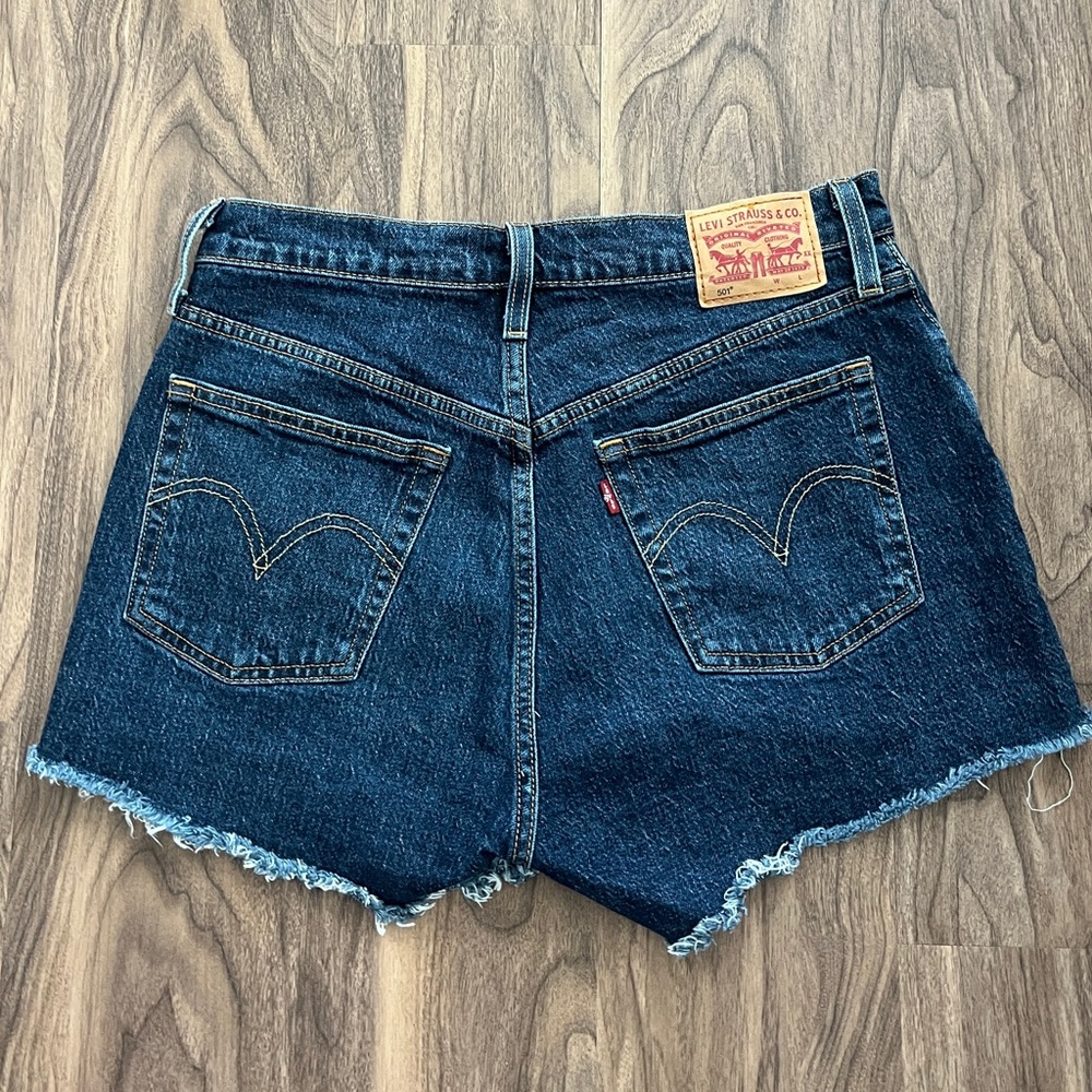 Levi Dark Denim Shorts